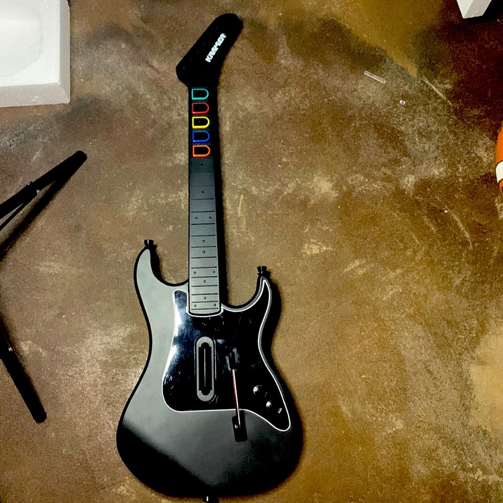 PlayStation 2 guitar hero!